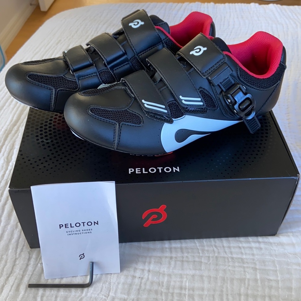 Peloton Cycling Shoes - Men’s 42 (US 9)